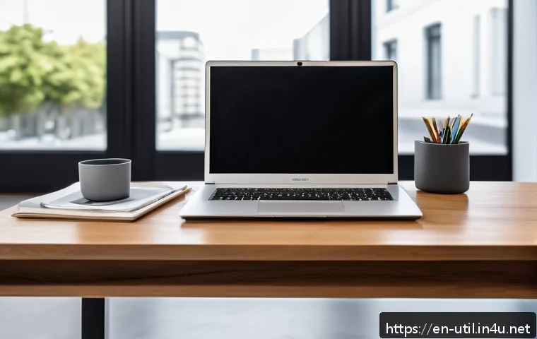 이미지 리사이즈 프로그램 추천 - A modern digital workspace scene showing a sleek laptop on a wooden desk with multiple image editing...